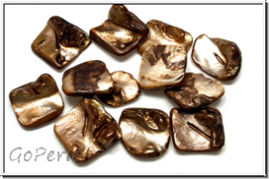 Muschelschalenperle, 10-20x12-18x5-9mm, brown, gef�rbt, 10 Stk.