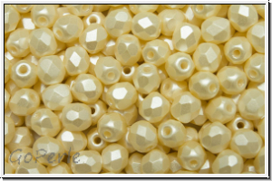 B�hm. Glasschliffperle, feuerpol., 4mm, white, alabaster, cream pastel, 50 Stk.