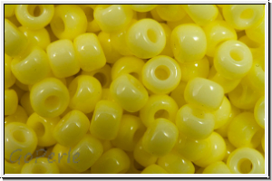 RR-08-4451, MIYUKI Rocailles, 08/0, lt. lemon ice, op., dyed duracoat, 10g